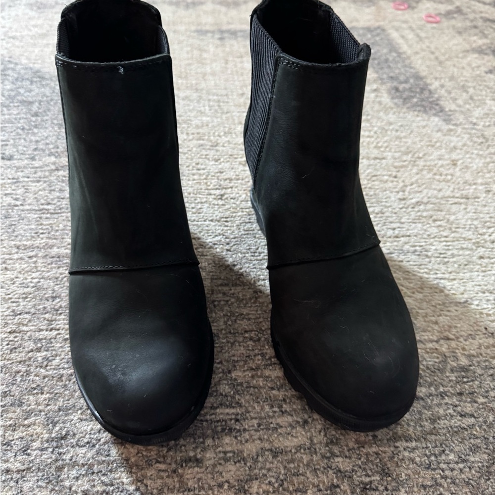 Black SOREL Women's Joan wedge heel Booties - size 8